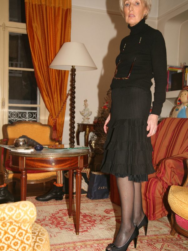 Adèle, dominatrice au téléphone (jeux cérébraux)